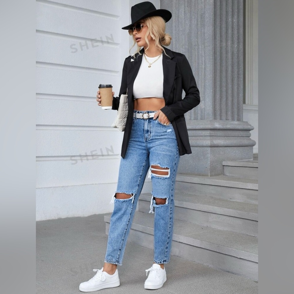 Women’s Cropped High Waisted Distressed Mom Jeans